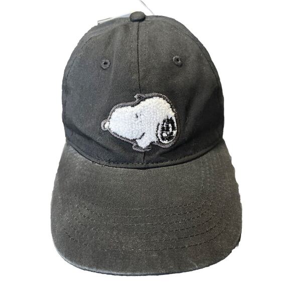 Peanuts Snoopy Baseball Cap Hat Black Chenille Patch Strap Back Cotton OS NEW - Picture 1 of 8